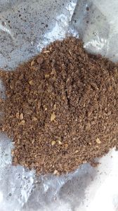 Neem Cake Powder, Color : Green