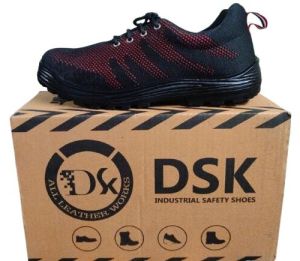 Sports Safety Shoes, Color : Black, Packaging Type : Paper Box