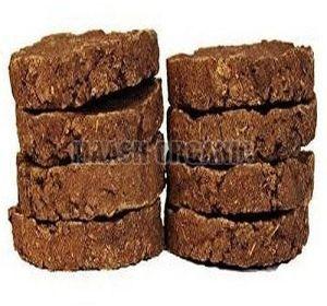 Cow Dung Cake, Color : Brown, Technics : Handmade