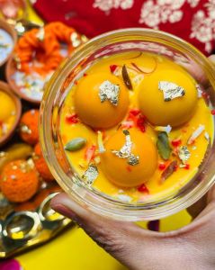 Rasmalai Decorative Candle