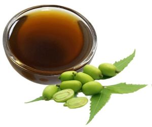 Organic Neem Oil, Packaging Type : Plastic, Form : Liquid