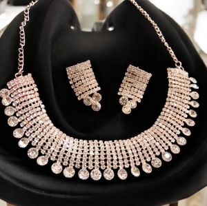 Latest Design Zircon Earring Necklace Set