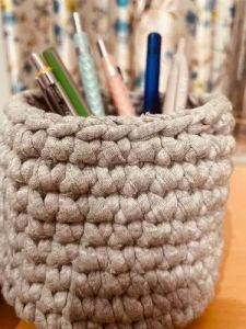 Round Jute Pen Stand