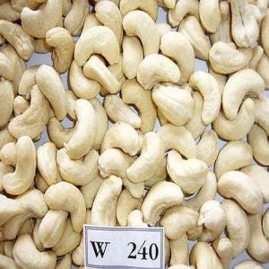 W240 Whole Cashew Nuts