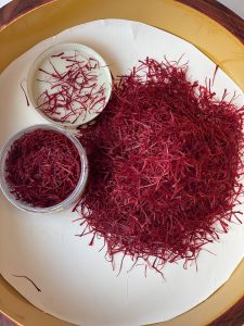 Red Organic Saffron Food Grade for Cooking, Spices, Medicinal