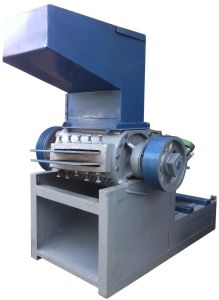 Plastic Grinding Machine