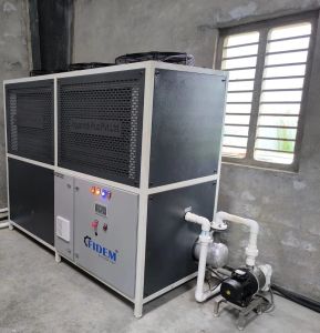 10 TR Glycol Chiller