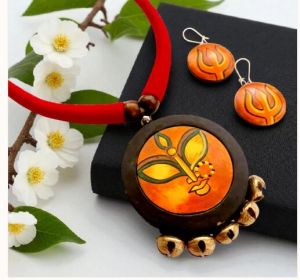 Aaradhya: Handcrafted Divine Durga Pendant Teracotta Necklace