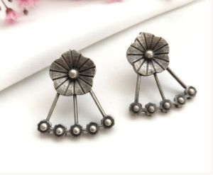 Floral ARC: Floral Silver Toned Earrings