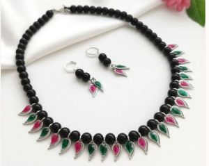 Saaj Black Beads Mango Motif Necklace