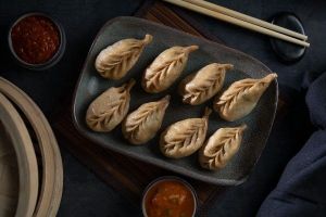 Frozen Classic Veg Momo in Wheat Flour