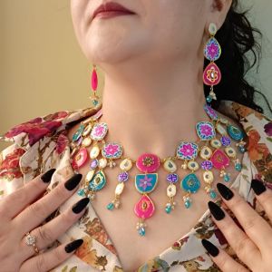 Meenakari-Inspired Resin Choker Jewelry Set, Color : Multi-color