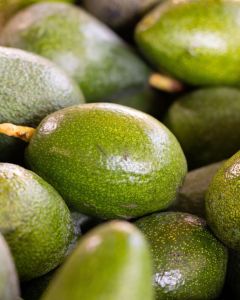 Avocado, Color : Green Medium, Weight : Approx. 200g