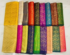 Printed Ladies Banarasi Silk Blouse Piece, Width : 12-40 Inch