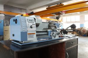 Mini Bench Lathe Machine for Ideal Educational Institute