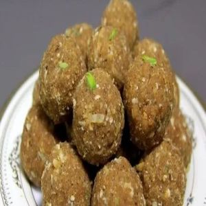 1 Kg Mango Cashew Laddu