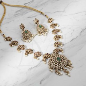 Elegant Kemp Designer Matte Gold Polish Fancy Style Necklace Set