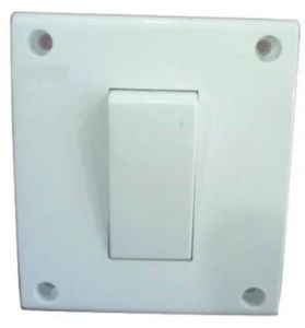 F1 16 AMP. 1 M One Way Porcelain Base Switch