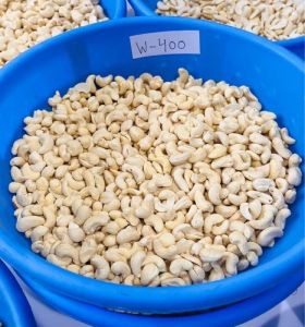 W400 Whole Cashew Nuts