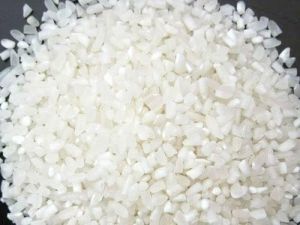 Broken Raw Rice Grains