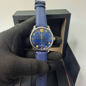 Gucci g-timeless Blue Leather Auto Back Open Blue Dial Watch
