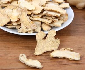 Dehydrated Ginger Flakes for Cooking, Baking, Tea