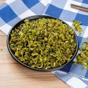 Dehydrated Green Chilli Flakes, Packaging Type : Resealable Pouch