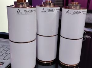 3 Pole 11kV Schneider Round Curve Vacuum Interrupter