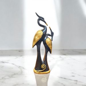 Black Swan Pair Showpiece, Weight : Lightweight