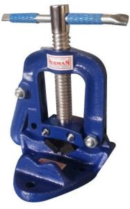 He 114 &AMP;ndash; Pipe Vice Hinged Self Locking