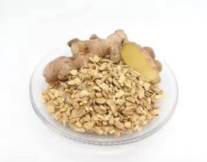 Dried Ginger Flakes