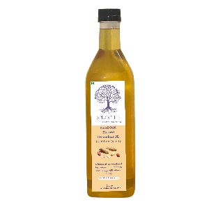 Wood Pressed Groundnut Oil