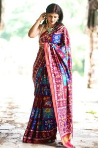 Women Maroon Patan Patola Silk Saree