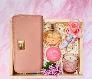 Pretty Pink Gift Hamper