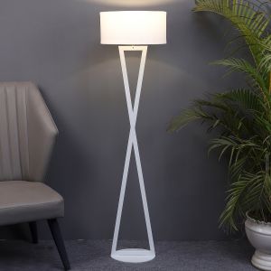 HAMPTONS WHITE FLOOR LAMP