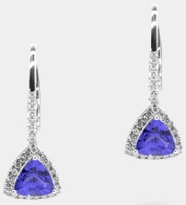 Exceptional Violet Oval Shaped 4.72 Carats  Women Tanzanite Earrings