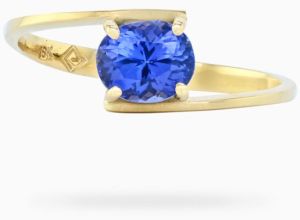 Moderate Blue Oval Shaped 1.12 Carats Women Tanzanite Ring