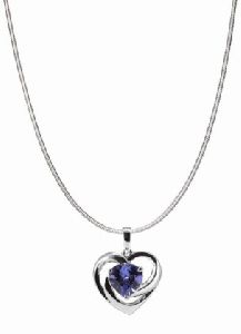 Moderate Violet Heart Shaped 1.60 Carats Women Tanzanite Pendant