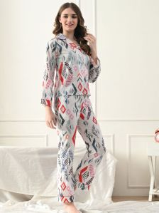 Women’s Geometric Printed Rayon Nightwear Set