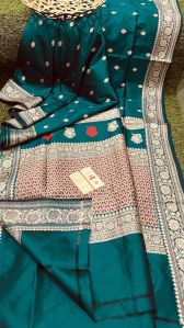 Kanji Katan Banarasi Silk Saree With Resham Work Alfi Pallu