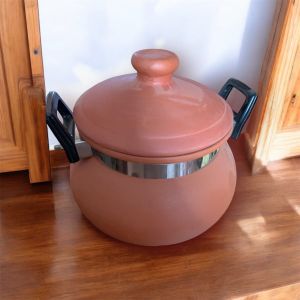 Clay Cooking Pot