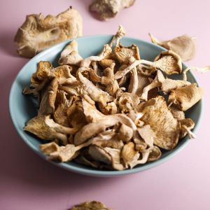 Organic Dried Oyster Mushroom, Color : Brown, Packaging Type : Loose