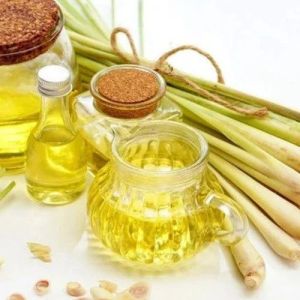 Pale Yellow Lemongrass Essential Oil