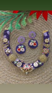 Ladies Multicolor Handmade Necklace Set Party Wear