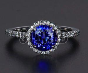 Ladies Engagement Minimal Tanzanite Ring