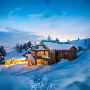 Gulmarg Tour Package