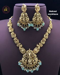 Nakasi Tradition Jewel Set Lakshmi Pendant