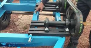 Mild Steel Tractor Cum Motor Operated Straw Loader