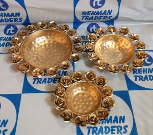 Iron Rehman Traders Rose Urli Set, Color : Gold