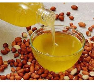 Bull Driven Groundnut Oil, Packaging Size : 700 Litre